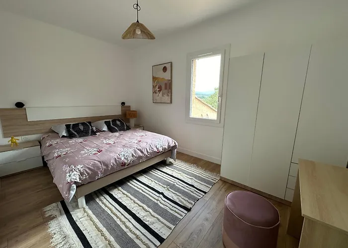 Magnifique Appartement T3 Renove Avec Gout Au Coeur Des Vignes